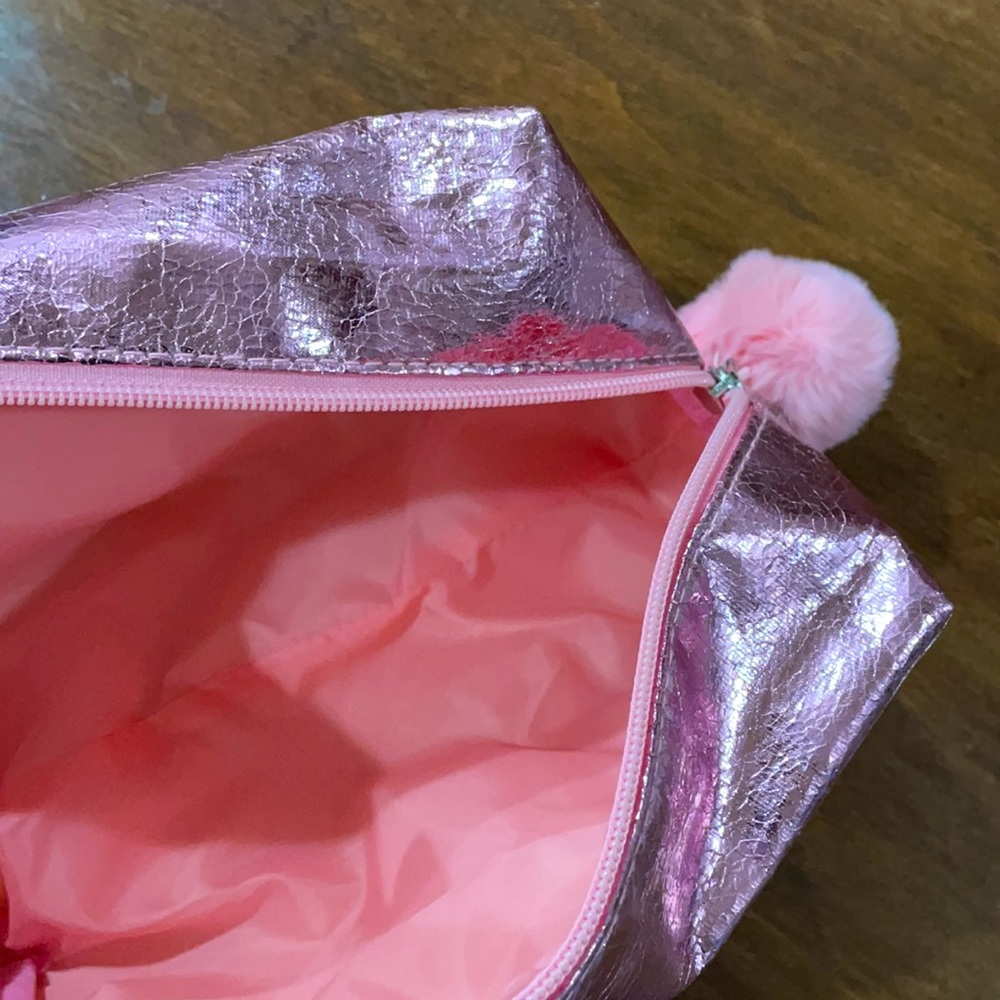 NEW Pink Cosmetic/Toiletries Bag - Picture 5 of 6